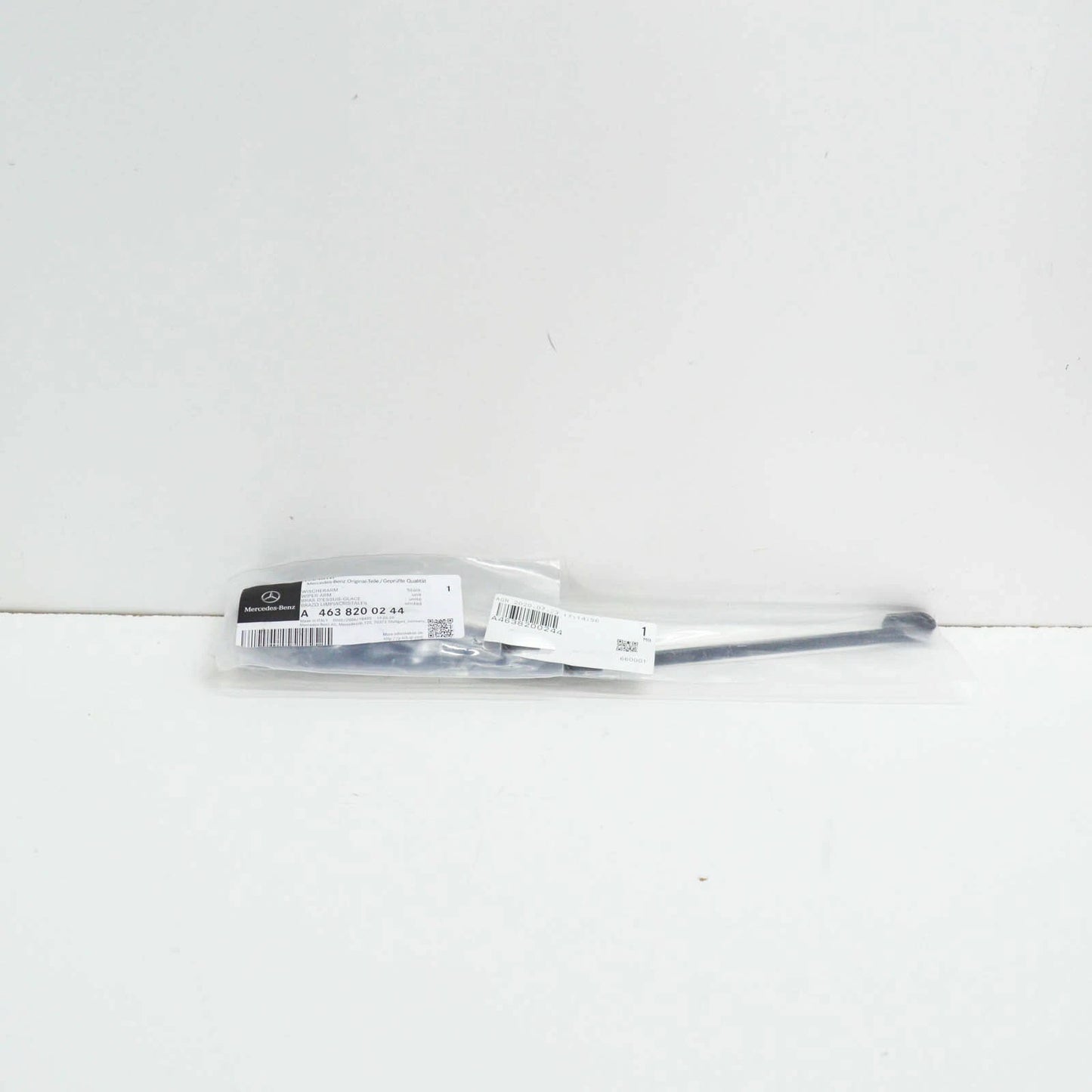 NEW MERCEDES BENZ G W463 REAR TRUNK WINDOW WIPER ARM A4638200244