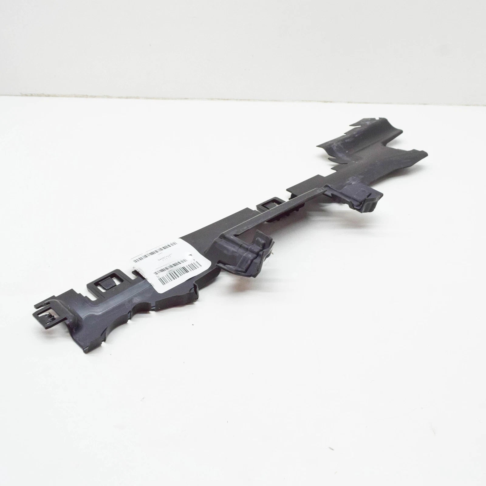 NEW AUDI E-TRON GE RIGHT RADIATOR AIR GUIDE 4KE121284B ORIGINAL