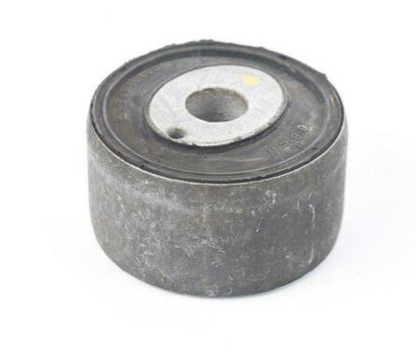 NEW MERCEDES-BENZ C W202 REAR SUBFRAME RUBBER MOUNTING A2023511142 ORIGINAL