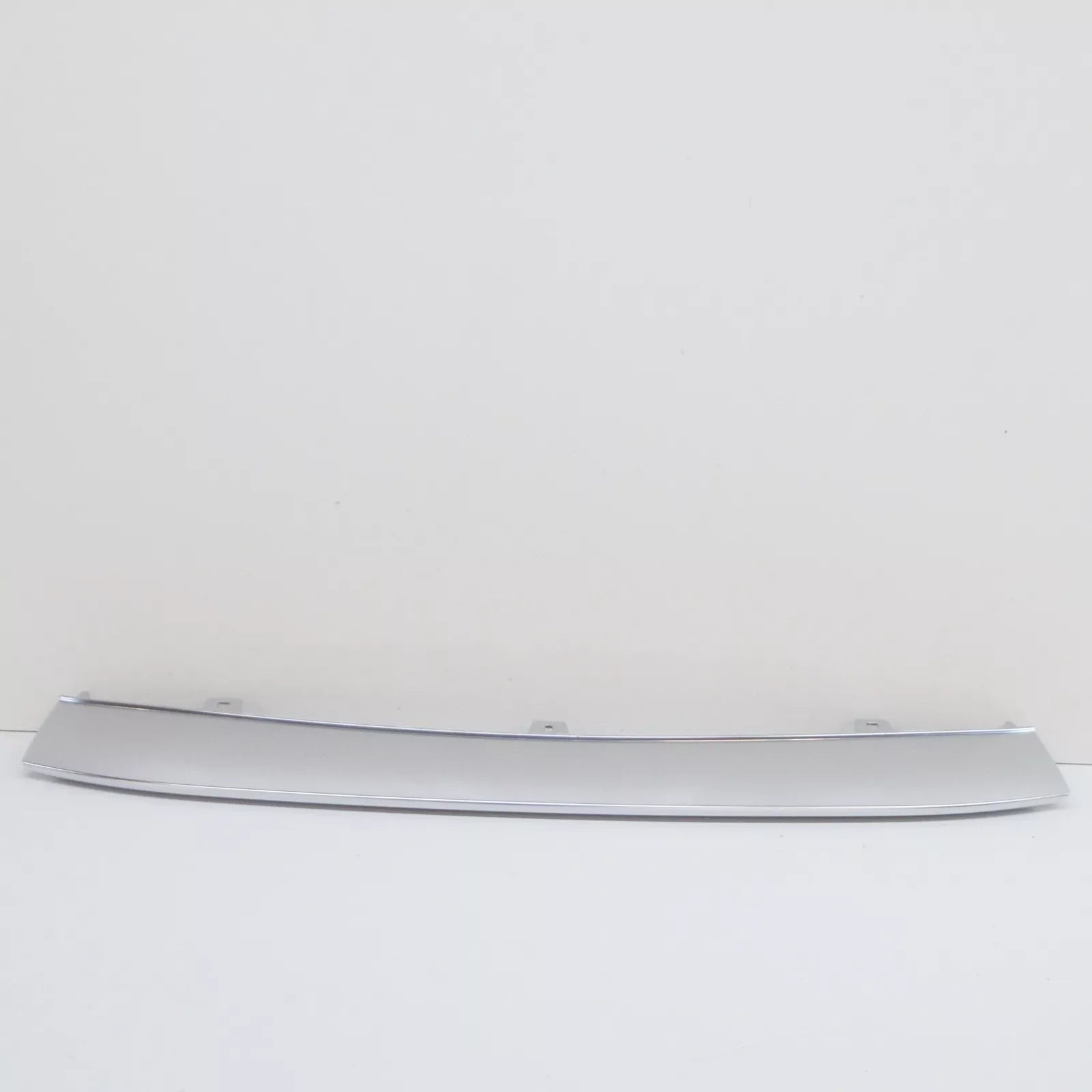 NEW AUDI A7 SPORTBACK 4G8 FRONT BUMPER CENTRE LOWER STRIP 4G88077173Q7 ORIGINAL