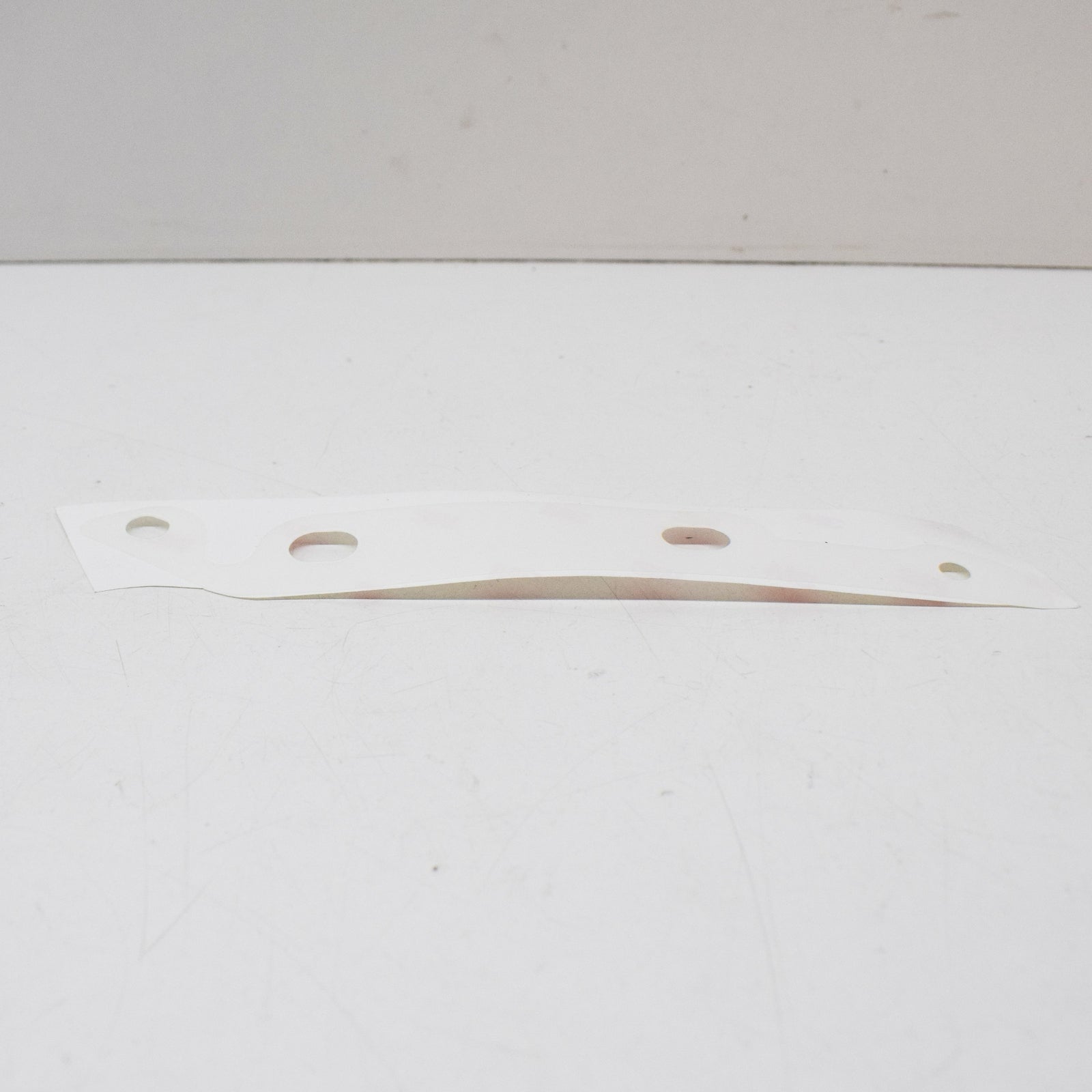 new mb e c207 front left fender intermediate layer a2078890195 original