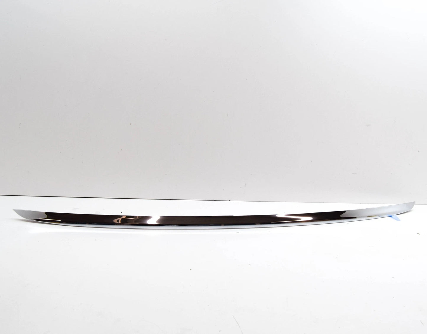 NEW MERCEDES-BENZ C S205 REAR END DOOR HANDLE STRIP A2057400393 ORIGINAL