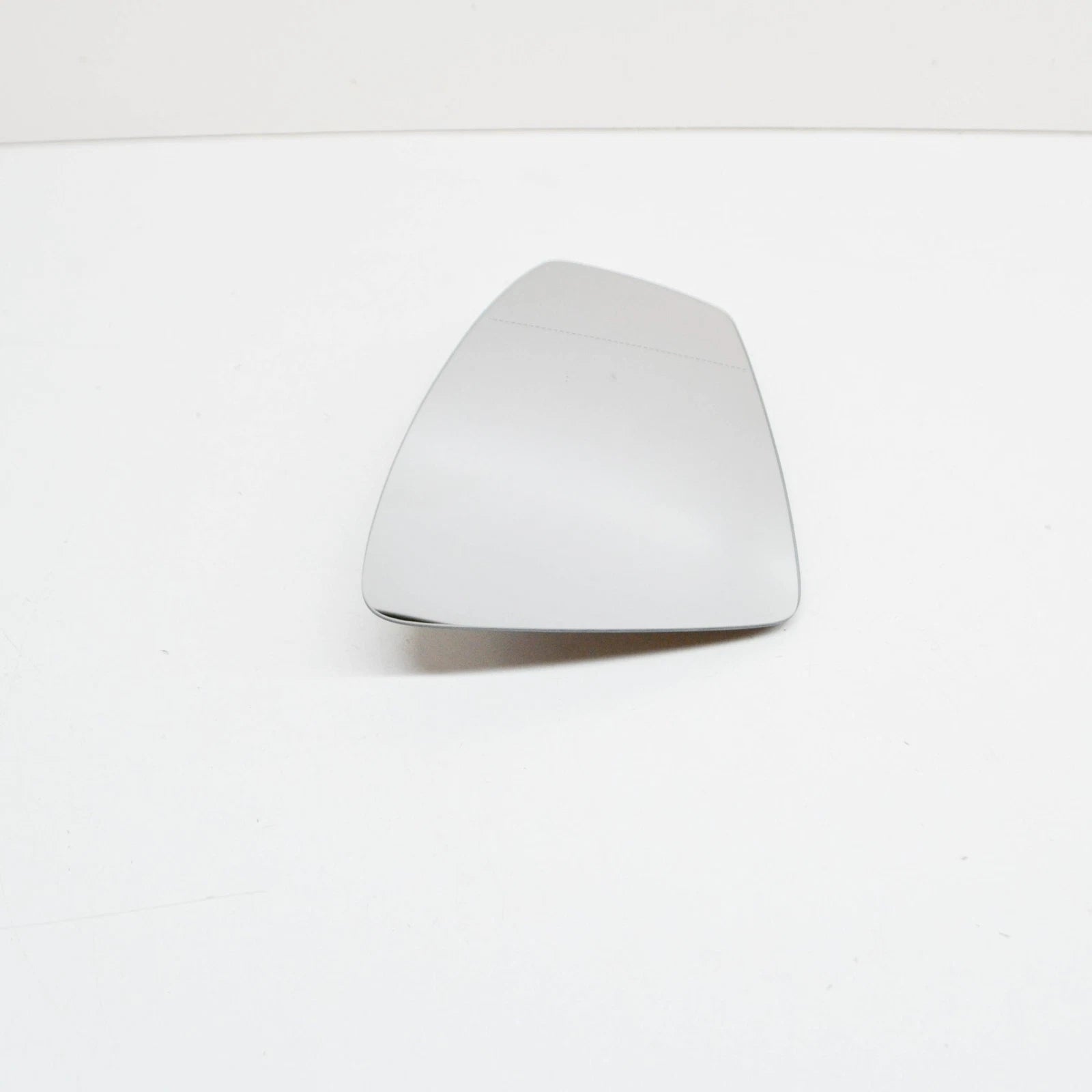 NEW VOLKSWAGEN TIGUAN AD FRONT RIGHT DOOR MIRROR GLASS RHD 5NA857522A