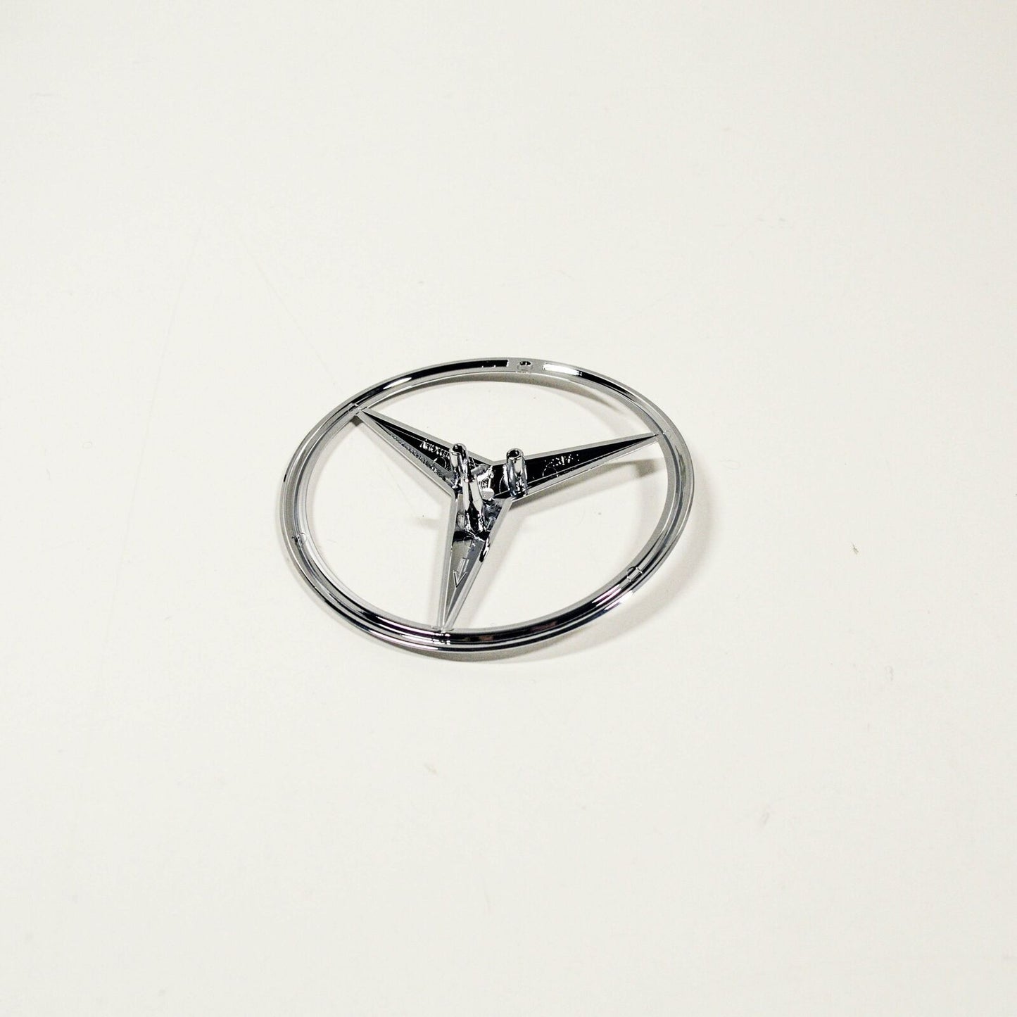 NEW MERCEDES-BENZ C W205 REAR BOOT STAR BADGE EMBLEM A2058174500 ORIGINAL