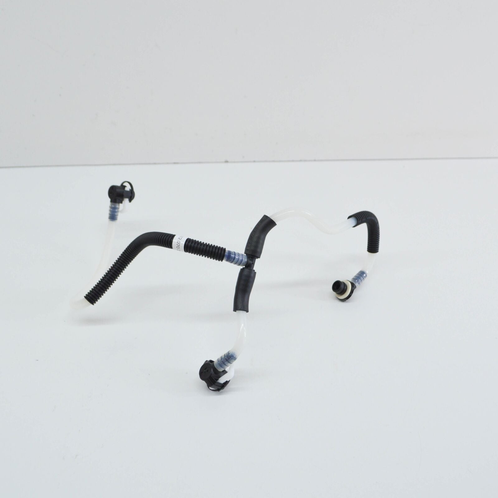 NEW MB SPRINTER W903 FEED PUMP FUEL PRESSURE SENSOR LINE A6120702632 ORIGINAL