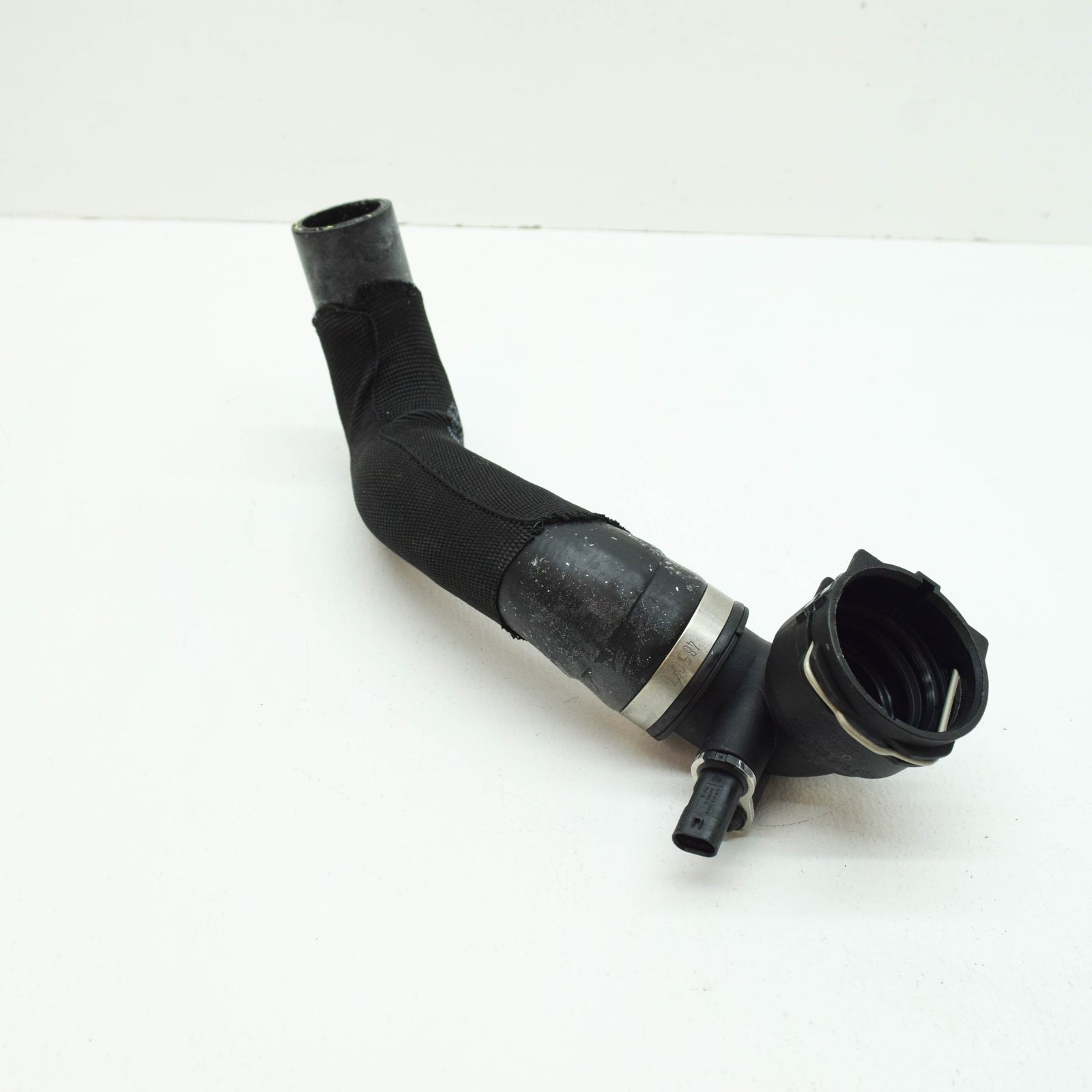 NEW AUDI Q5 FY COOLANT HOSE WITH QUICK RELEASE COUPLING 80A122055DR ORIGINAL
