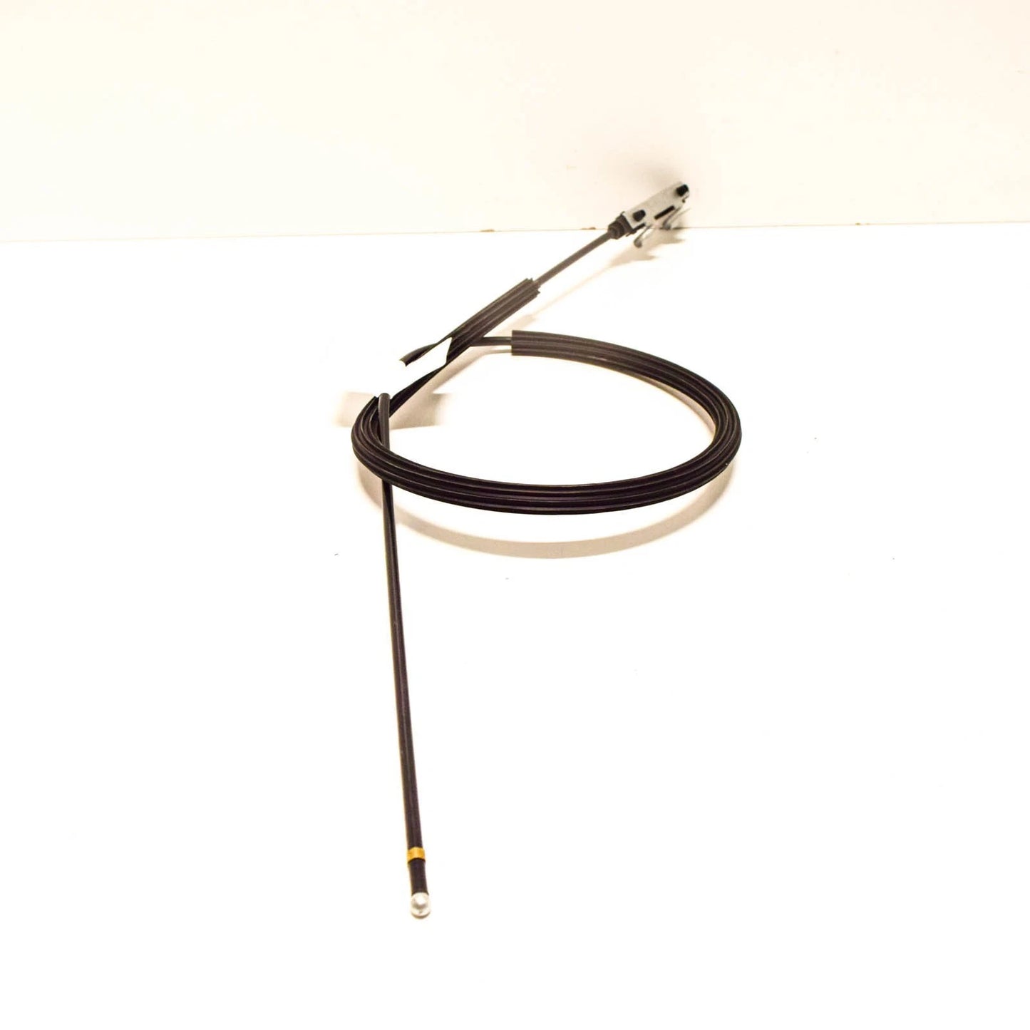 NEW VOLKSWAGEN GOLF MK5 BONNET HOOD LOCK RELEASE CABLE RHD 1K2823535A ORIGINAL