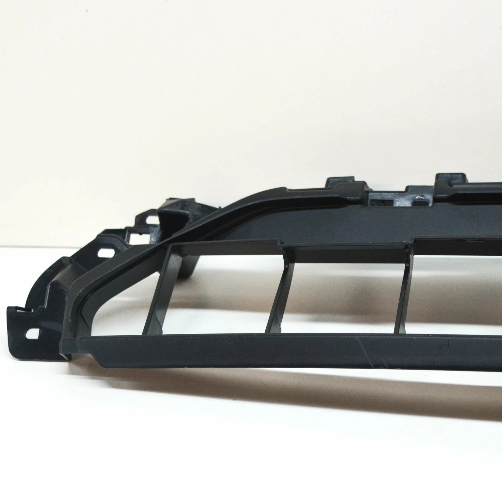 NEW AUDI A5 CABRIO 8W6 FRONT BUMPER RADIATOR GRILLE 8W6807233C