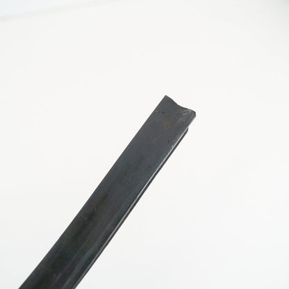 NEW MERCEDES-BENZ SL R107 REAR RIGHT DOOR SEAL STRIP A1077250666 1988 ORIGINAL