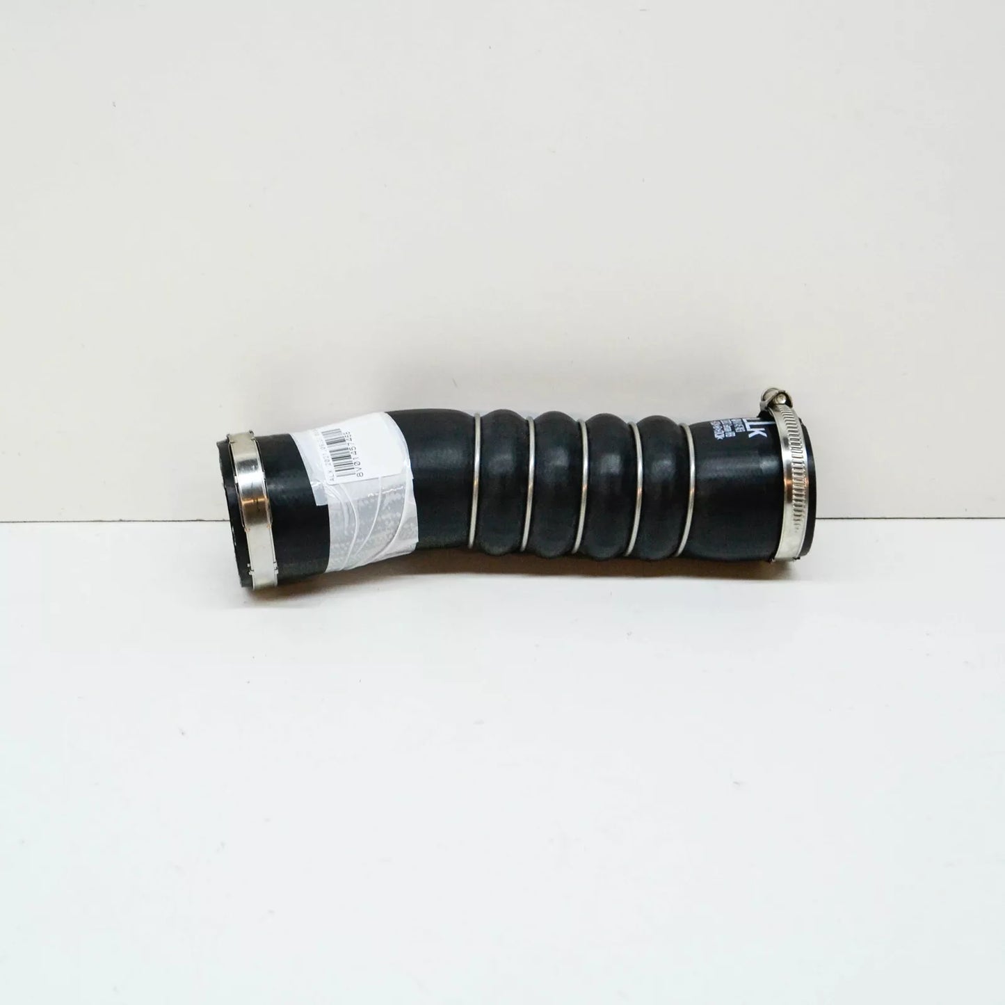 NEW AUDI Q3 SQ3 F3 RIGHT SIDE INTERCOOLER HOSE 8V0145746B ORIGINAL