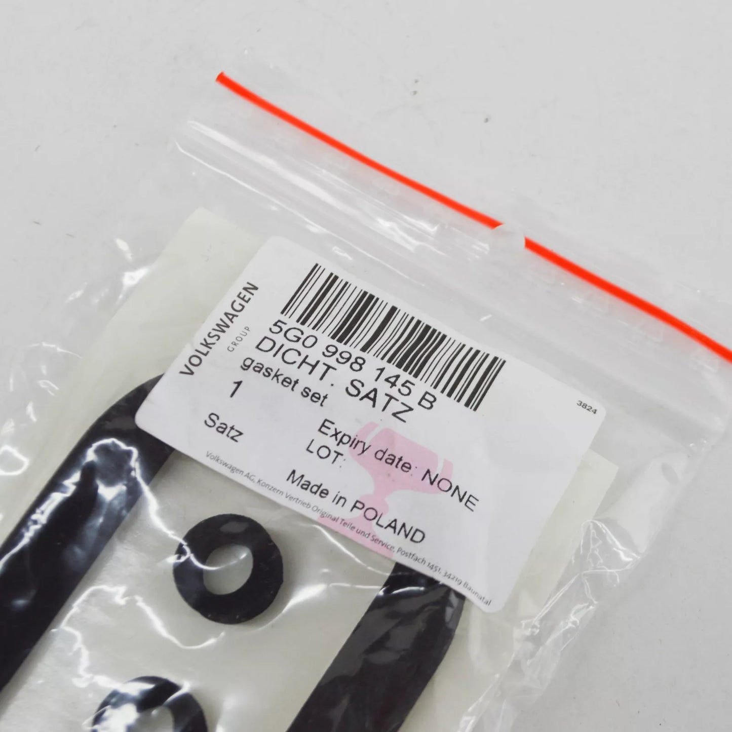 NEW VOLKSWAGEN GOLF MK7 5G REAR OUTER TAILLIGHT GASKET SET 5G0998145B ORIGINAL
