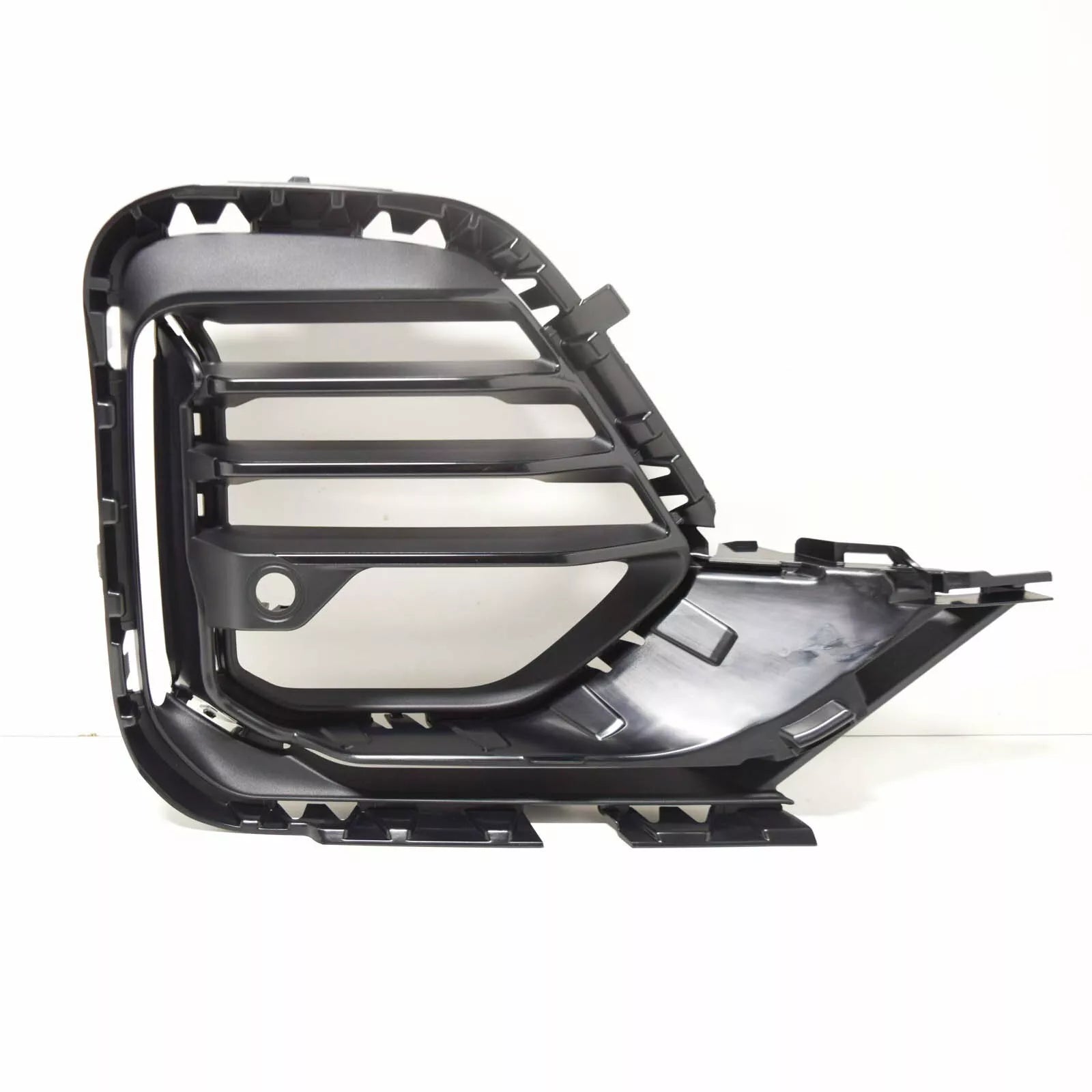 NEW BMW X7 G07 FRONT BUMPER RIGHT SIDE OPEN GRILLE 51117473034 ORIGINAL