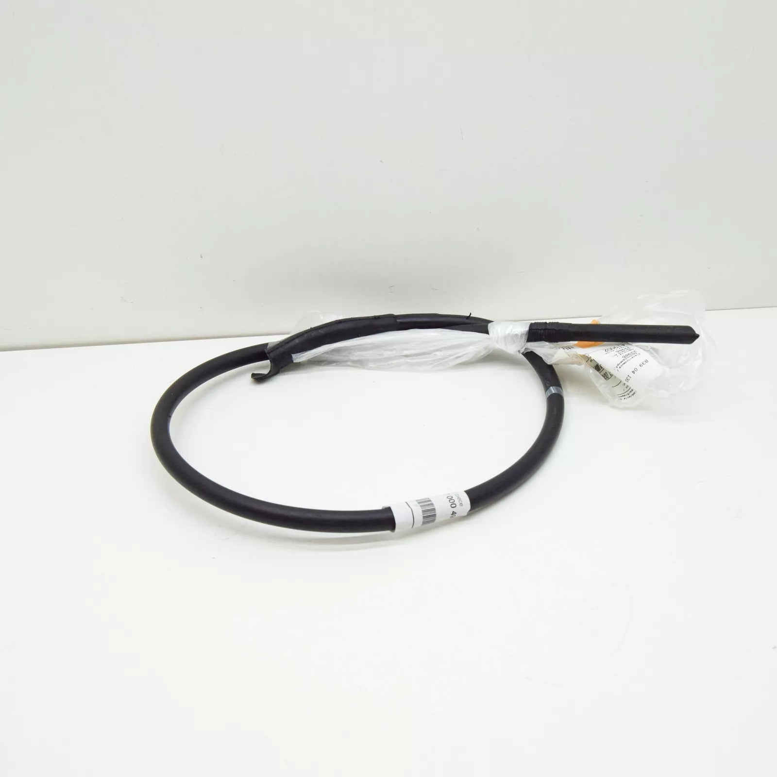 NEW BMW X5 E53 FRONT SUNROOF DRAIN HOSE 54137000495 7000495 ORIGINAL