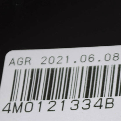 NEW AUDI Q7 4M RIGHT OUTER AIR GUIDE DUCT 4M0121334B