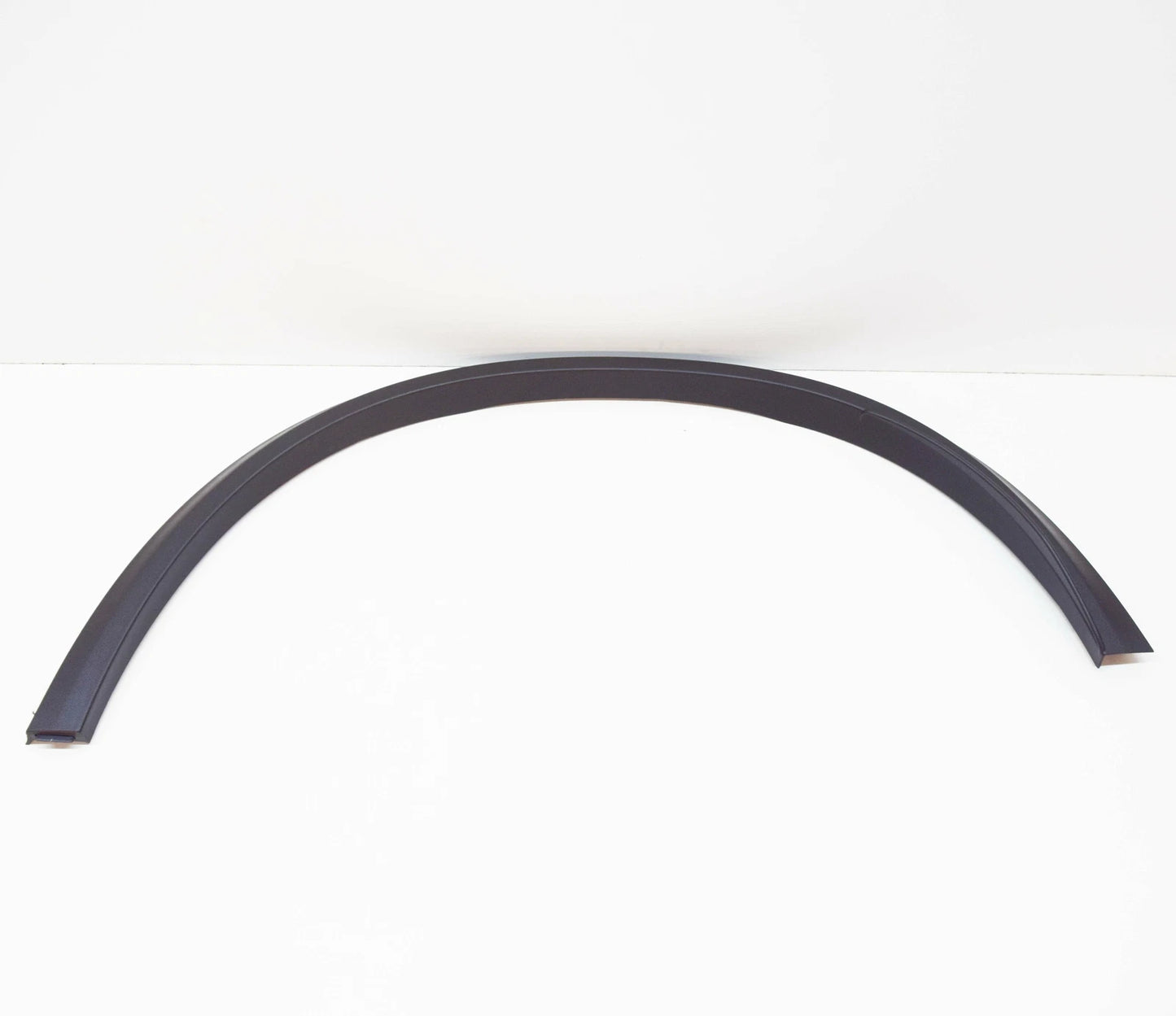 NEW MB GLC COUPE C253 REAR LEFT WHEEL ARCH COVER TRIM A2538851301