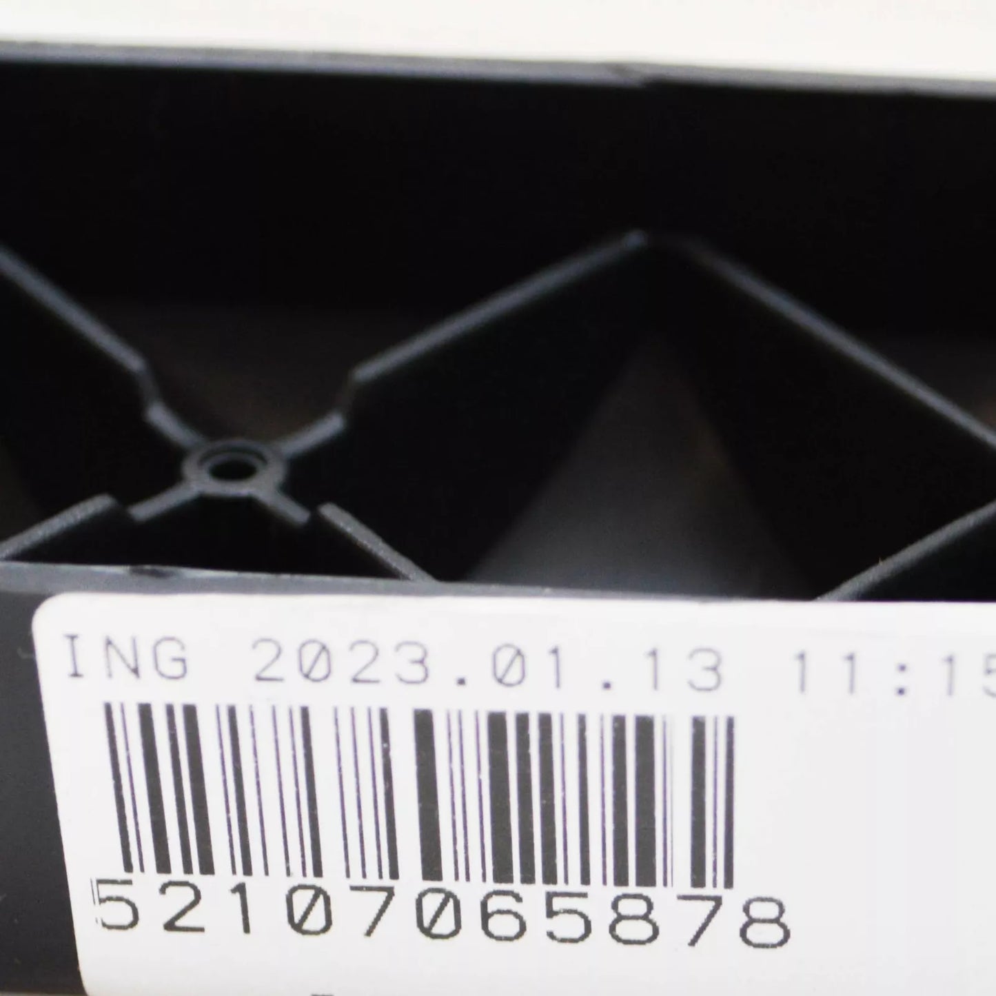 NEW BMW E60 INTERIOR SEAT BACKREST REAR COVER STRIP 7065878 52107065878 ORIGINAL