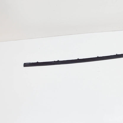 NEW MERCEDES-BENZ GLE W166 FRONT RH LOWER DOOR COVER STRIP A1666980262 ORIGINAL