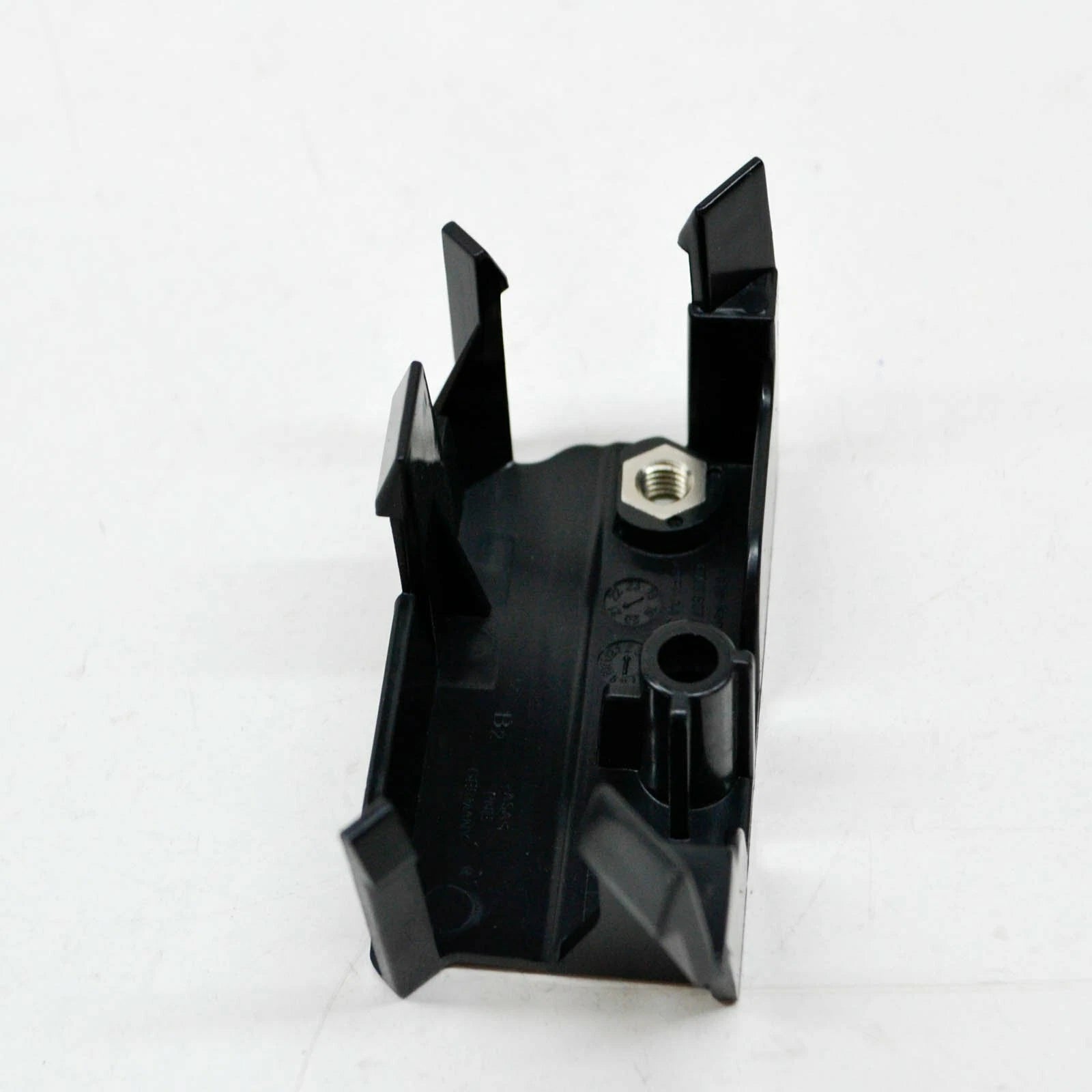 NEW AUDI A4 S4 B9 FRONT BUMPER GRILLE RIGHT CAP 8W0807350A