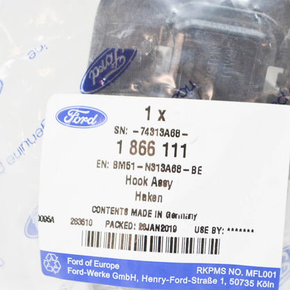 new ford focus mk3 estate load compartment trim tie down hook 1866111 original