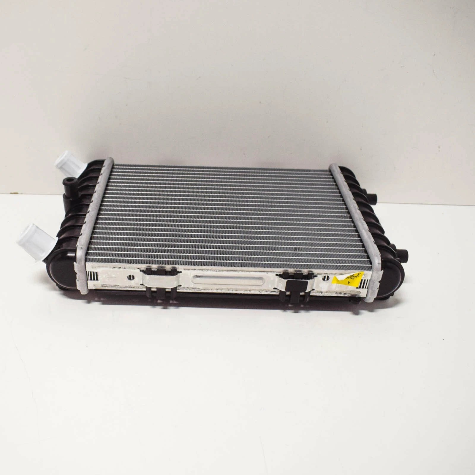 NEW AUDI Q7 4M AUXILIARY COOLANT RADIATOR 4M0121212D ORIGINAL