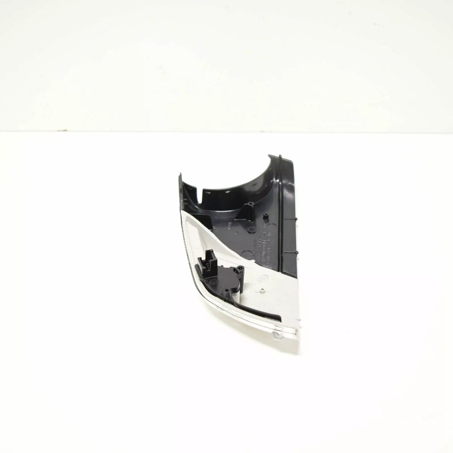 NEW VOLKSWAGEN POLO 9N FRONT LEFT DOOR MIRROR TURN INDICATOR 1Z0949101C