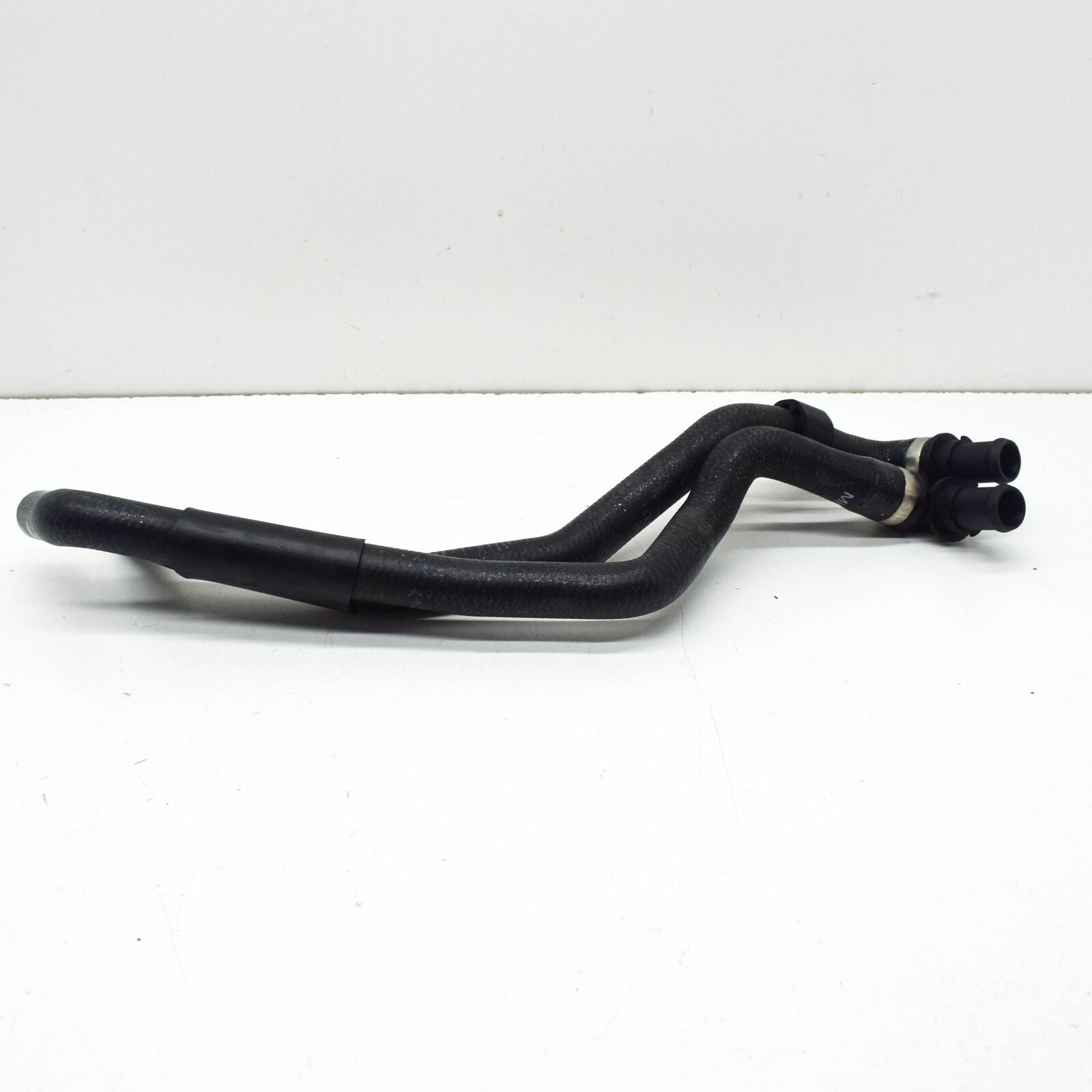 NEW AUDI A4 B9 AVANT ENGINE COOLANT HOSE PIPE 8W0819350N ORIGINAL