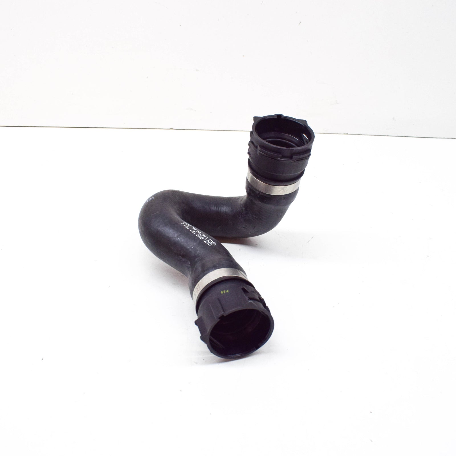 NEW AUDI A4 8K B8 COOLANT HOSE 8K0121101J ORIGINAL