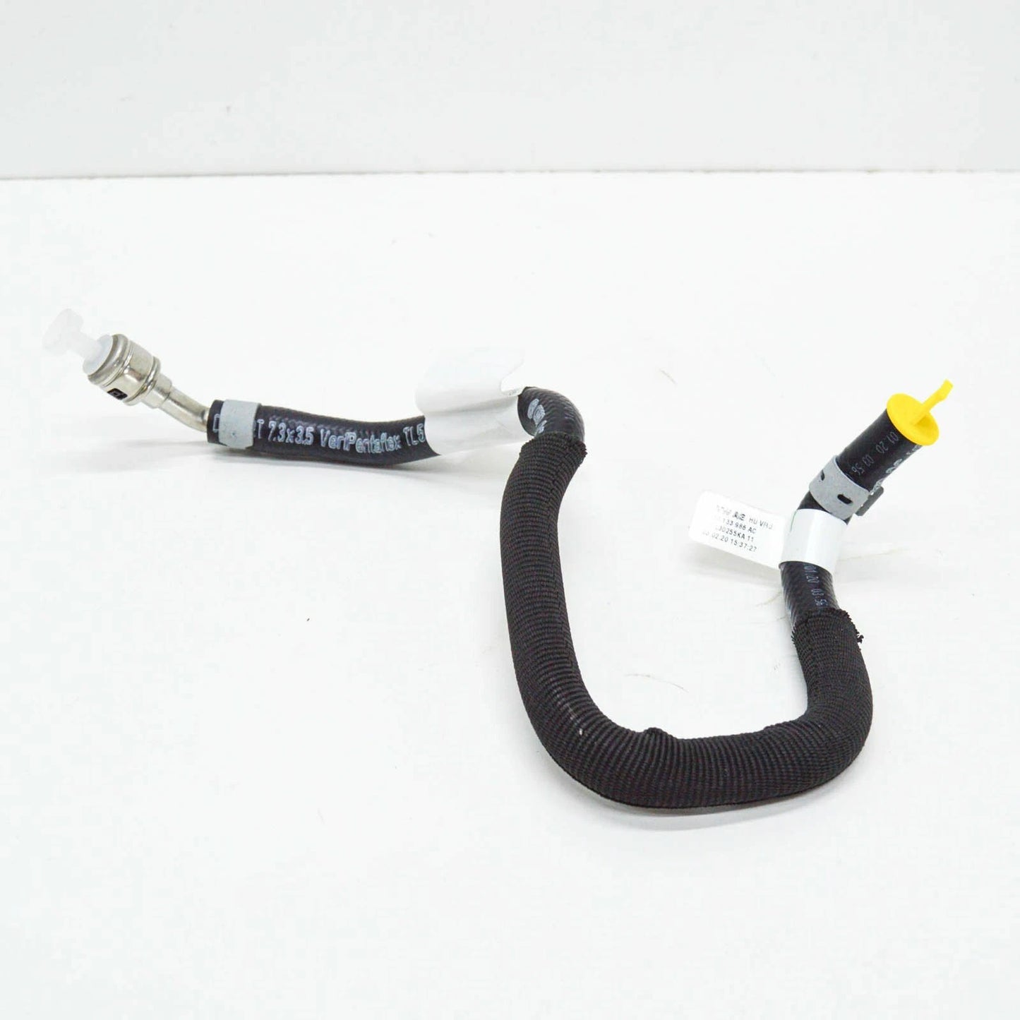 NEW AUDI A5 8W6 FUEL LINE PIPE HOSE 06M133986AC ORIGINAL