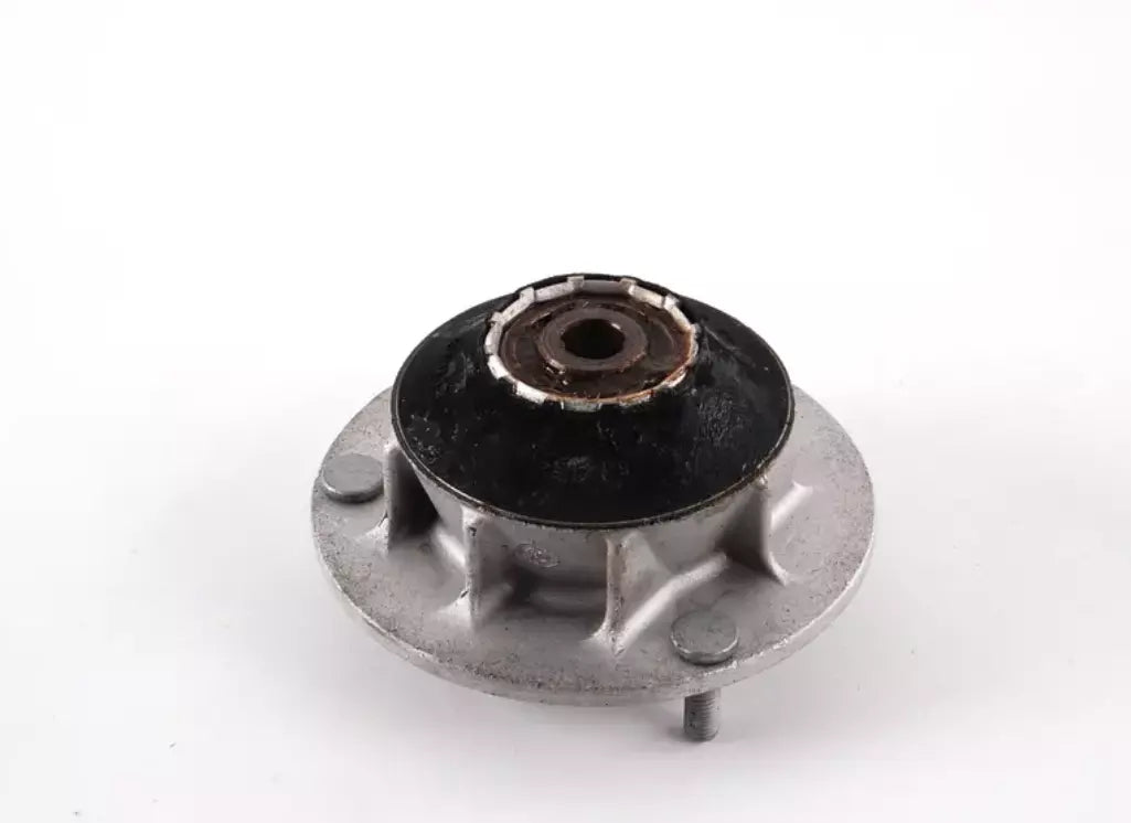 NEW BMW 3 E90 FRONT UPPER STRUT MOUNT 31336775097 6775097 ORIGINAL