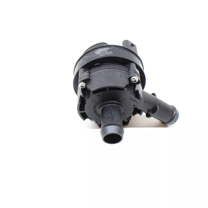 NEW MERCEDES-BENZ GLA X156 LOW TEMPERATURE COOLANT PUMP A0005000686 ORIGINAL