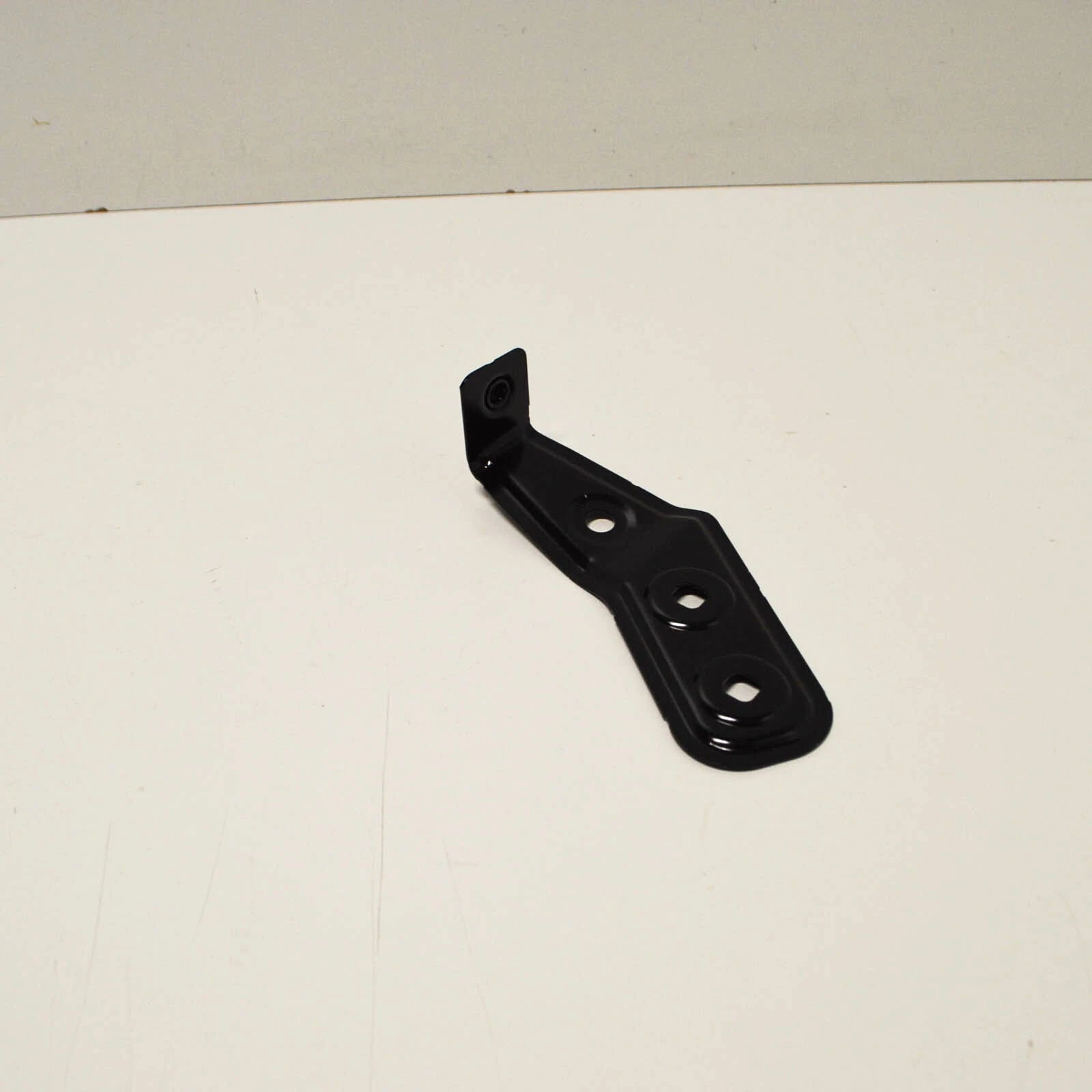 NEW BMW 3 G20 FRONT LEFT SIDE PANEL FENDER BRACKET 41008494435 ORIGINAL