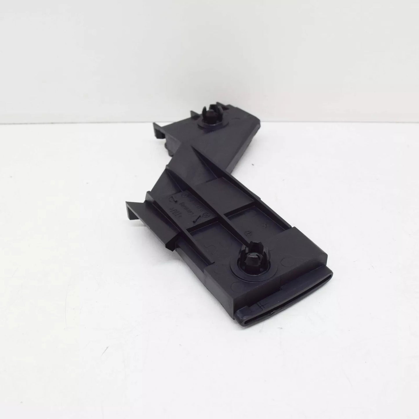 NEW MERCEDES-BENZ SPRINTER 903 REAR BUMPER RIGHT BRACKET A9018800414 ORIGINAL