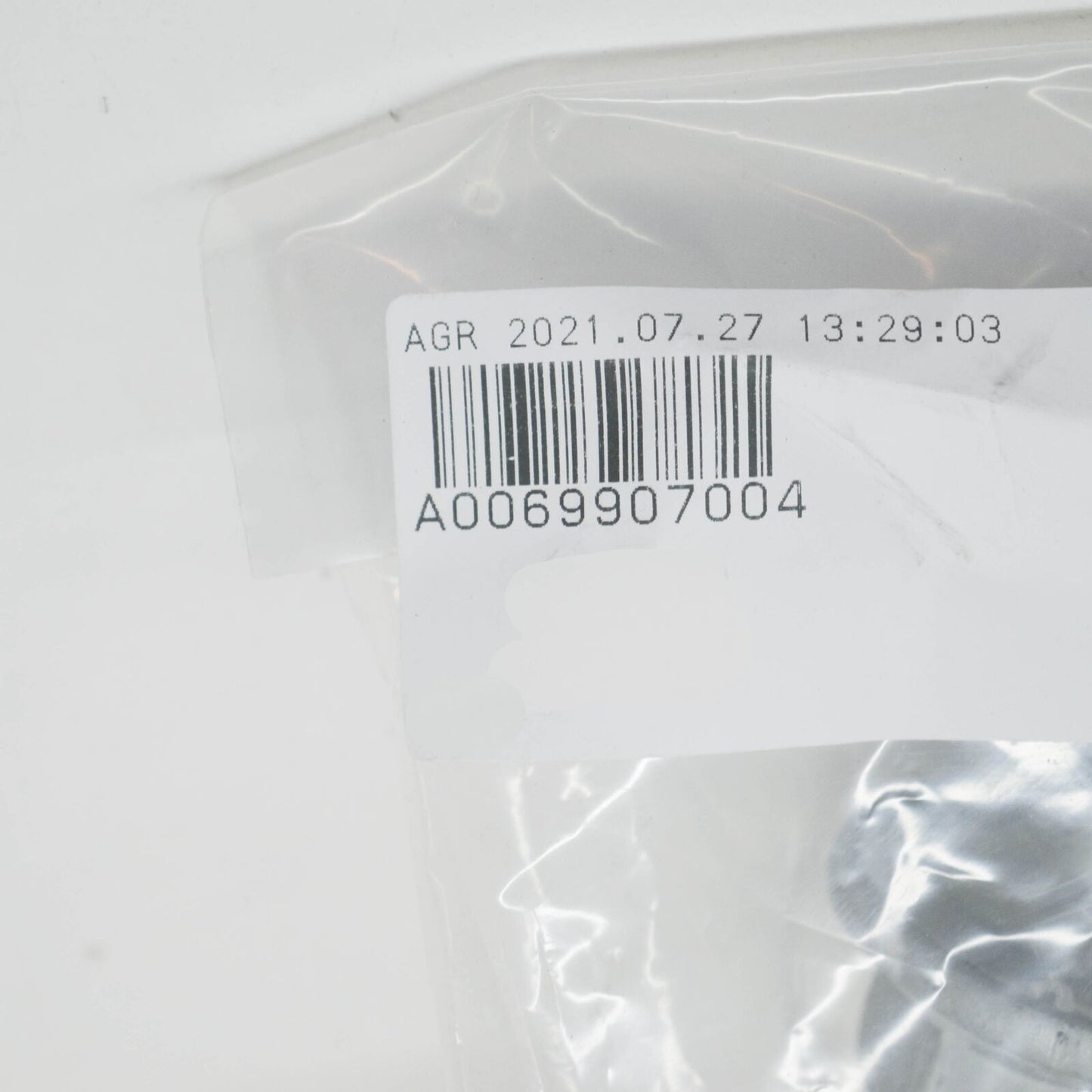 NEW MERCEDES-BENZ S W221 ENGINE CRANKSHAFT BOLT A0069907004 ORIGINAL