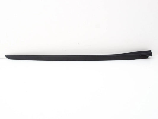 NEW BMW 4 G22,G82 FRONT WINDSHIELD LEFT VERTICAL TRIM DRIP 51137475009 ORIGINAL