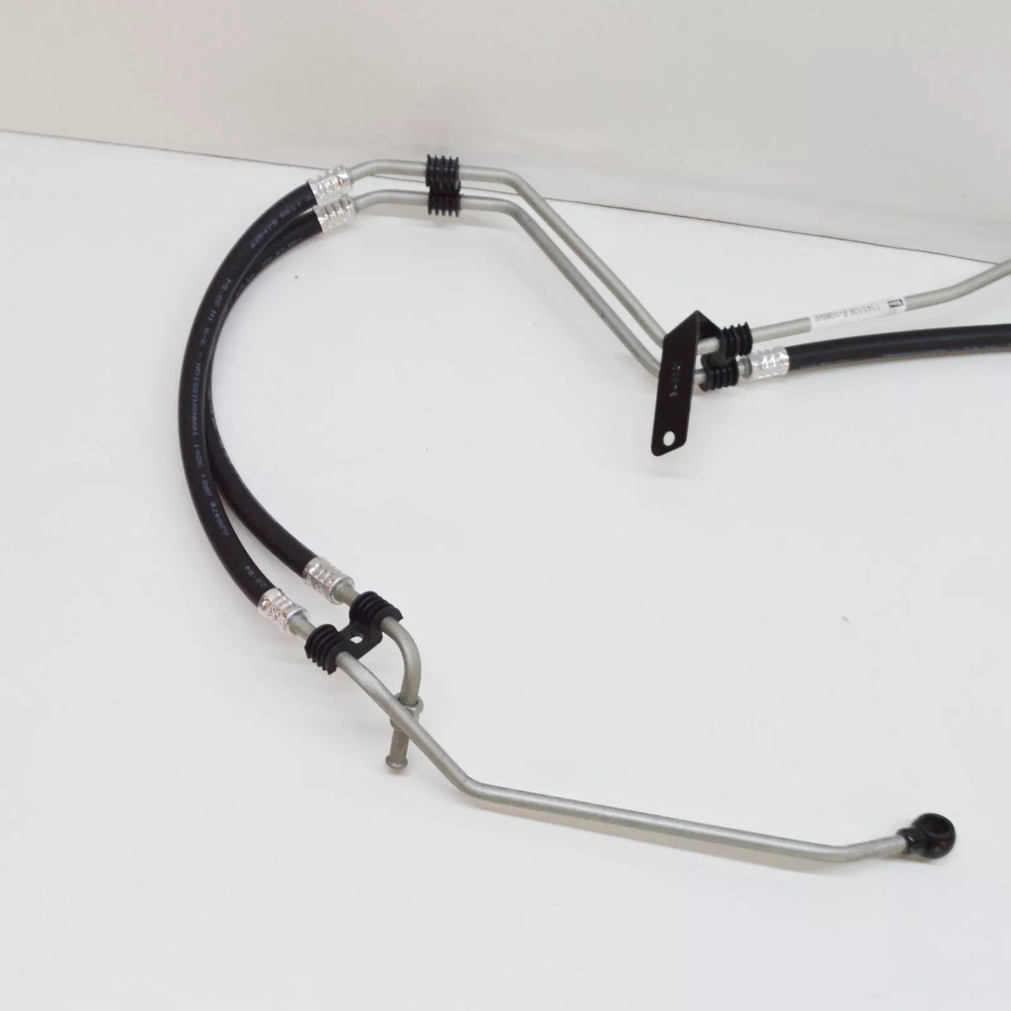 NEW MERCEDES-BENZ ML W163 TRANSMISSION OIL COOLER LINE A1635010624 ORIGINAL