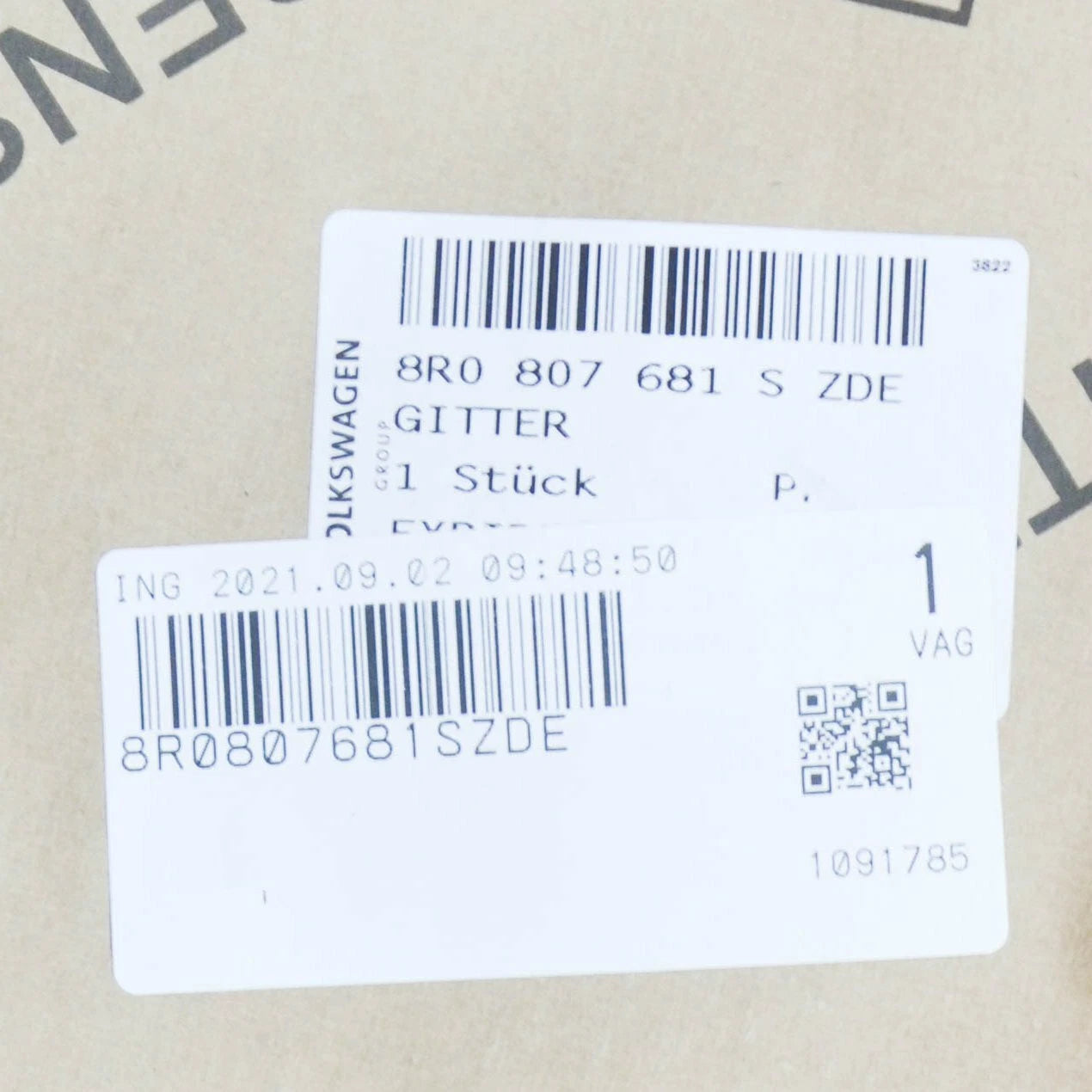 NEW AUDI Q5 8R LEFT FOG LIGHT GRILLE S-LINE 8R0807681SZDE 2015