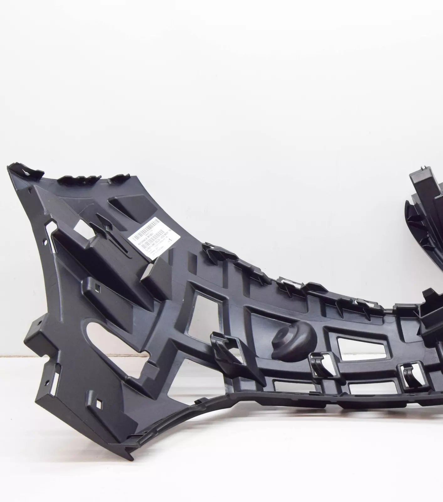 NEW MB TOURER W447 FRONT LEFT BUMPER BRACKET A44788091009051 ORIGINAL