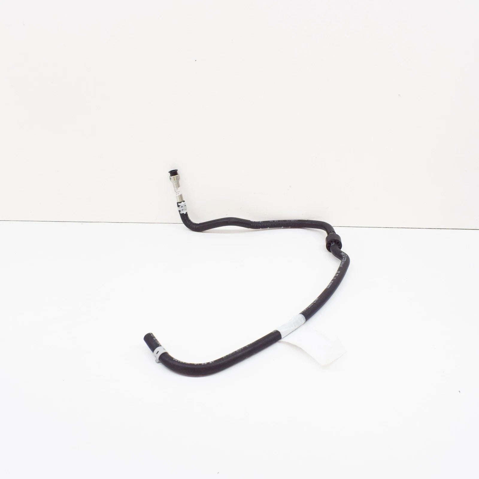 NEW VOLKSWAGEN BEETLE A5 FUEL HOSE 06J133986R