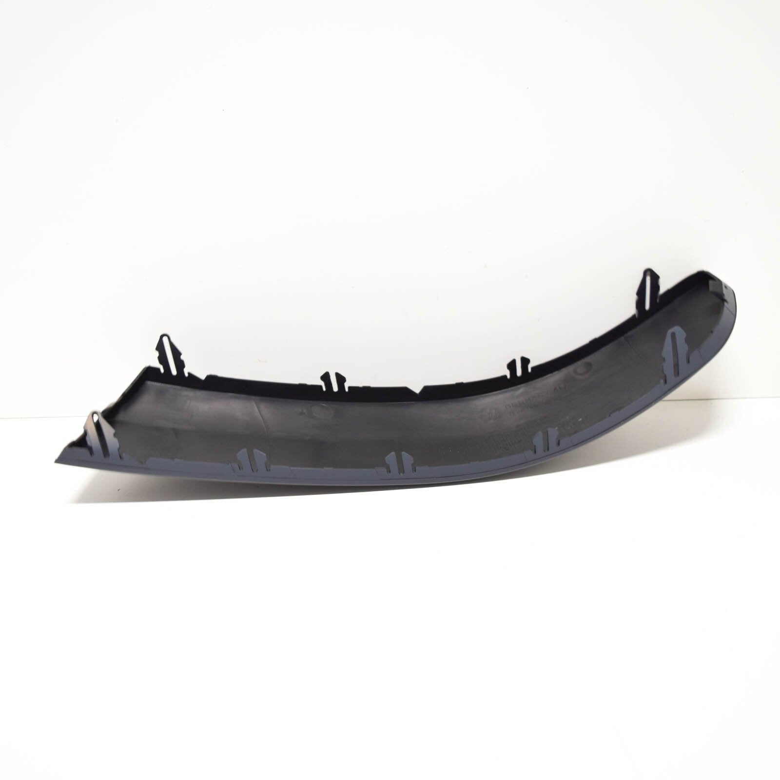 new vw tp t5 front bumper right side moulding primed 7h5807718gru original