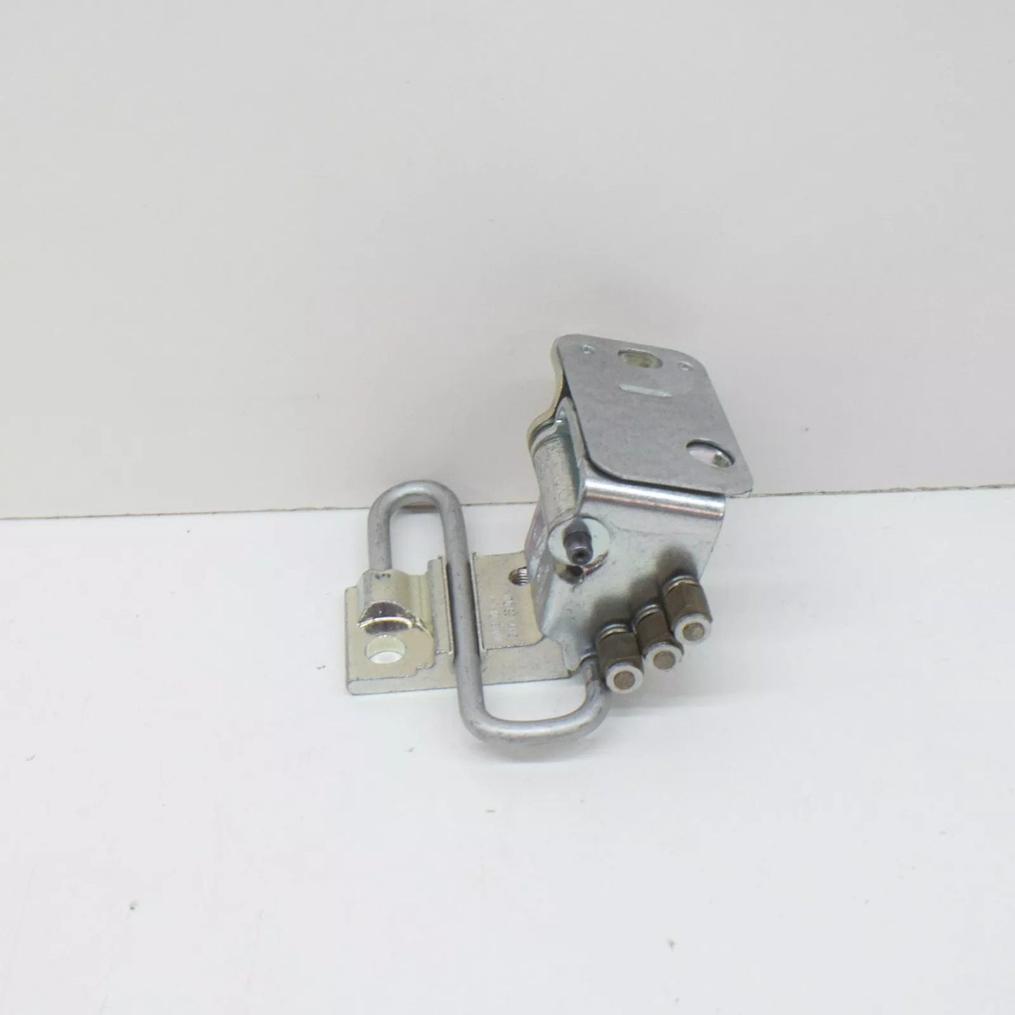 NEW VOLKSWAGEN TOURAN 1T FRONT LEFT DOOR LOWER HINGE 1T0831411C