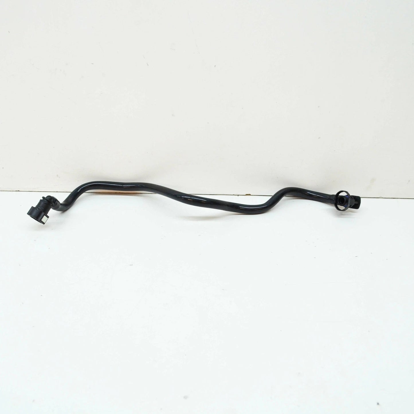 NEW MERCEDES-BENZ C W205 BRAKE BOOSTER VACUUM TUBE A2054300429 ORIGINAL