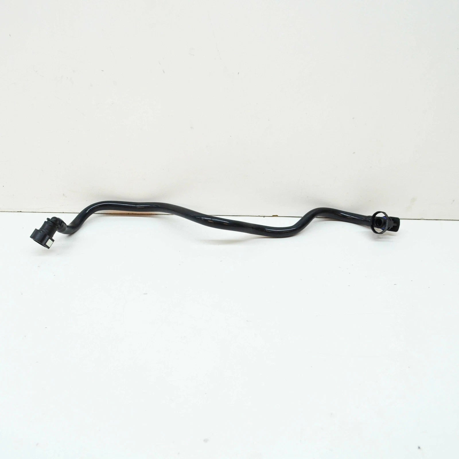 NEW MERCEDES-BENZ C W205 BRAKE BOOSTER VACUUM TUBE A2054300429 ORIGINAL