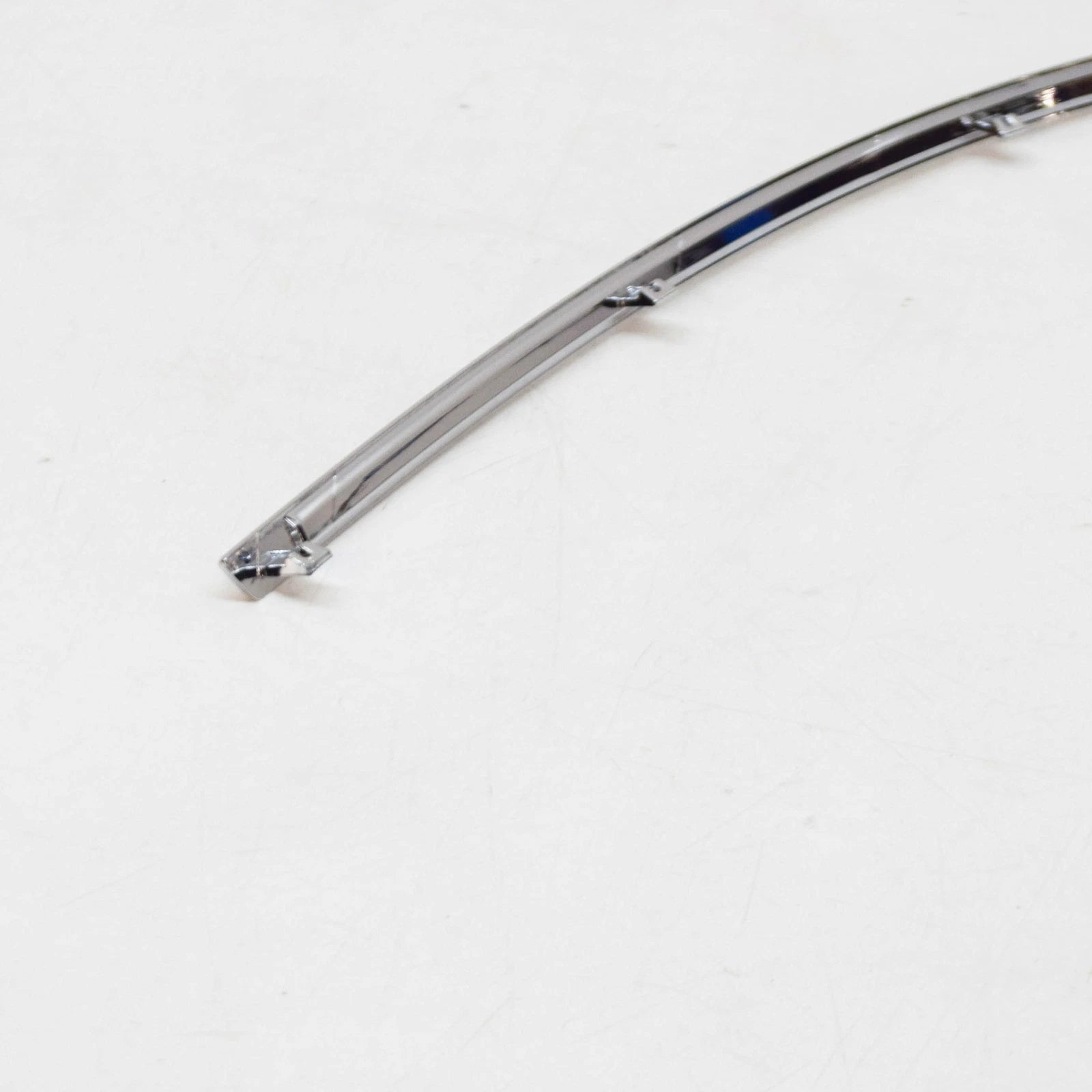 NEW MERCEDES-BENZ E COUPE C207 REAR BUMPER RIGHT MOLDING A2078852221 ORIGINAL