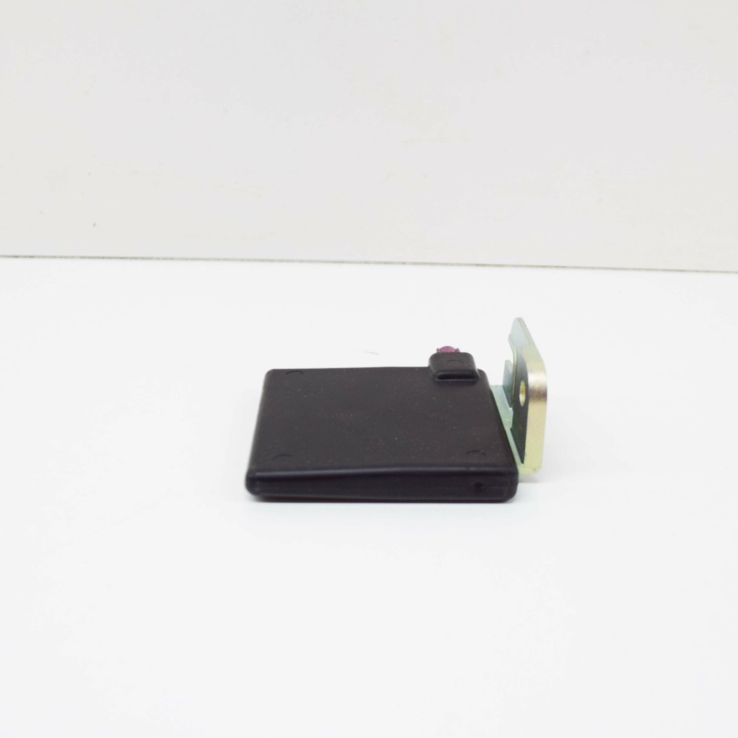 NEW VOLKSWAGEN TOUAREG MK3 CR GSM AERIAL 2GA035534 ORIGINAL