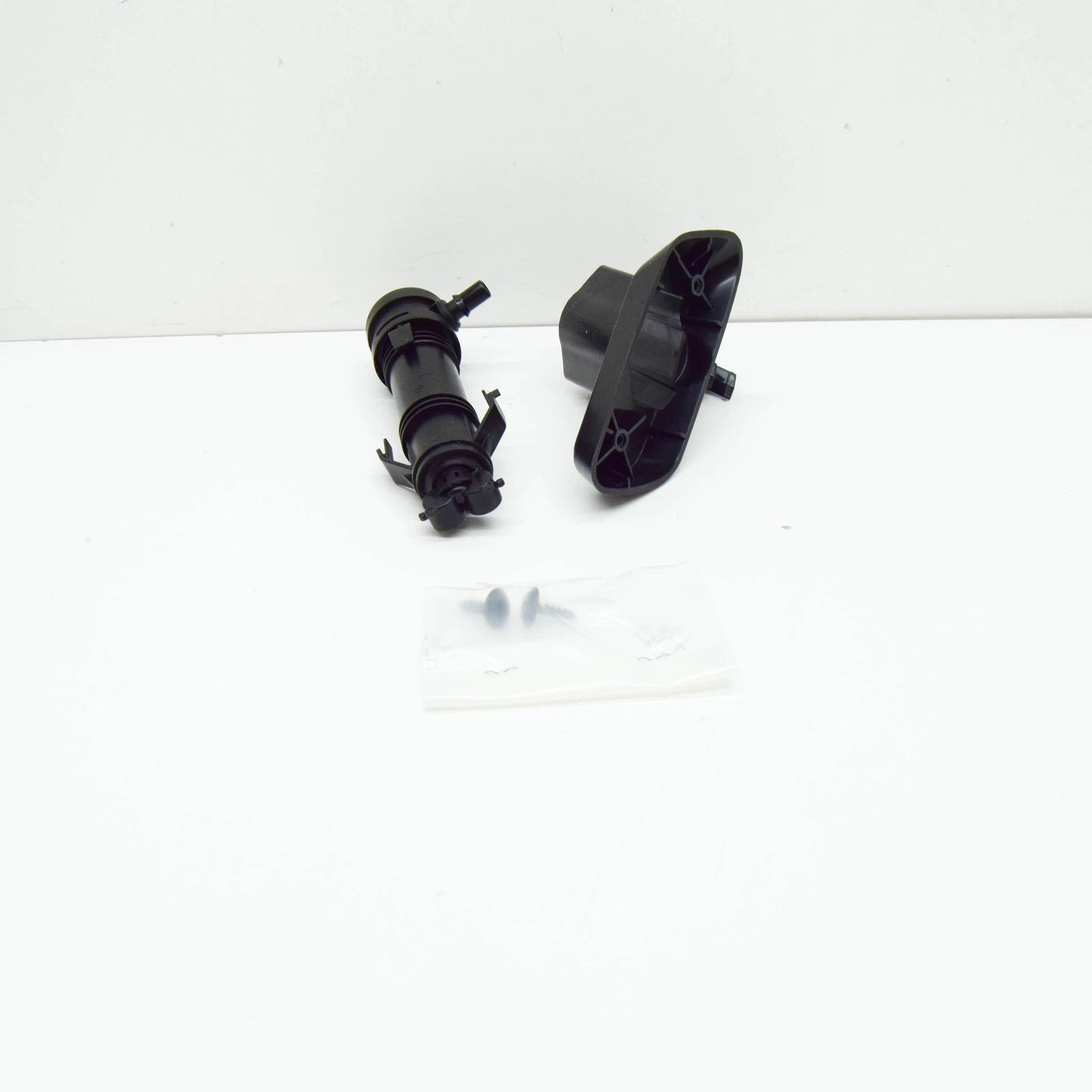 NEW VW TOUAREG 7P RIGHT HEADLIGHT CLEANING SYSTEM REPAIR SET 7P6998104 ORIGINAL