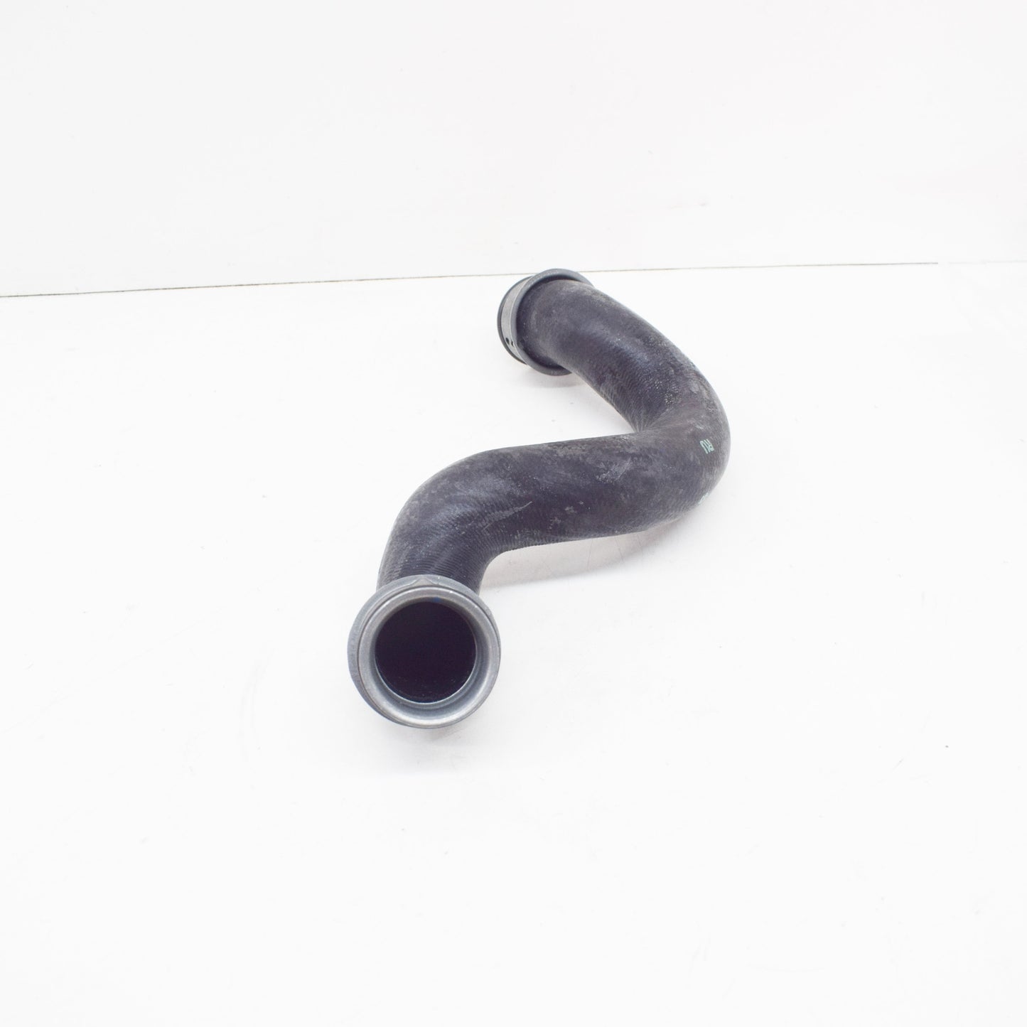 NEW MERCEDES-BENZ GLK X204 RIGHT UPPER RADIATOR PIPE HOSE A2045011782 ORIGINAL