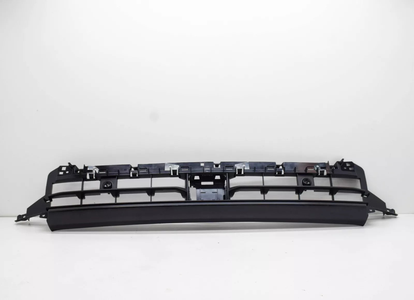 NEW AUDI Q3 F3 SPORTBACK FRONT BUMPER CENTER LOWER GRILLE 83A807683A9B9