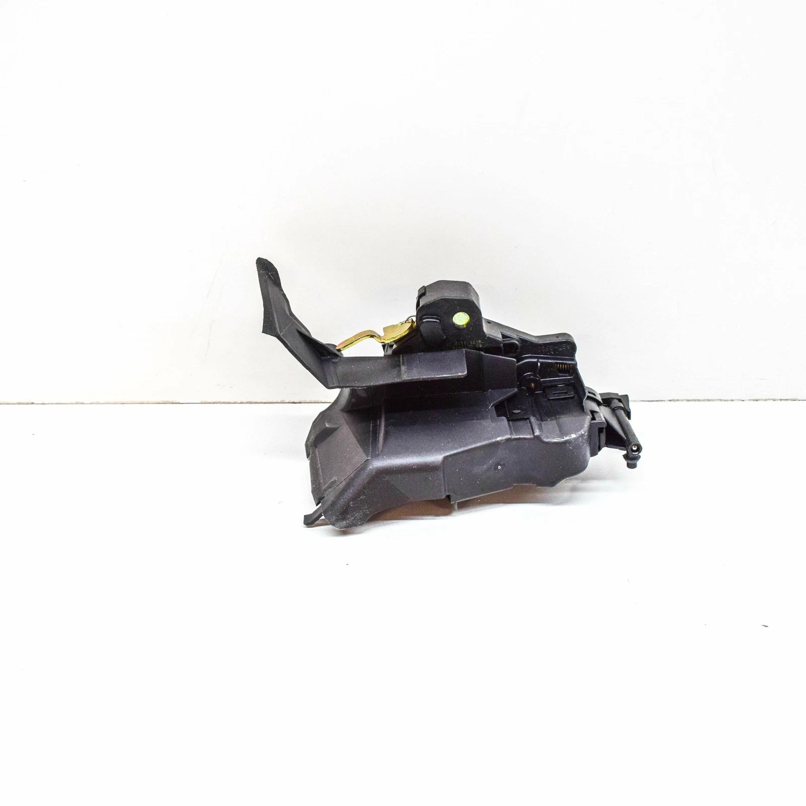 NEW MERCEDES-BENZ SLK R170 FRONT LEFT DOOR LOCK LHD A1707200335