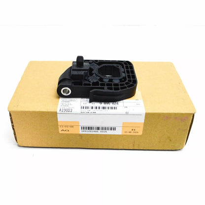 NEW BMW 3 G20 G21 RIGHT LOWER RADIATOR MODULE MOUNT 17119895624 ORIGINAL