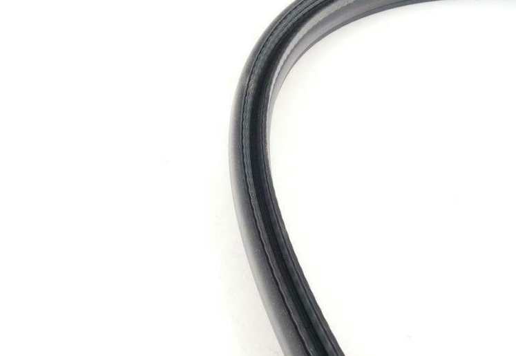 new audi a8 d3 engine hood rear upper centre water box seal 4e0823723c original